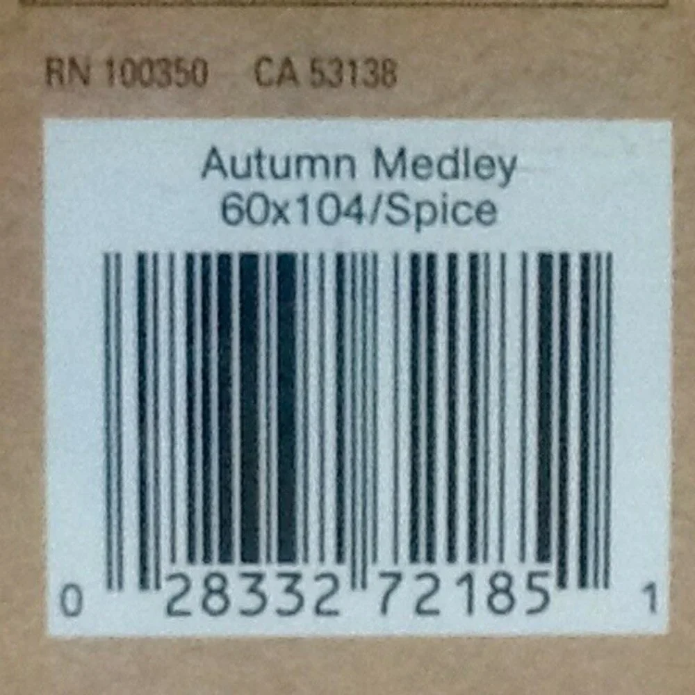new in pkg SPICE-color Autumn Medley Damask 60x104 inch Tablecloth - Seats 6 o 8